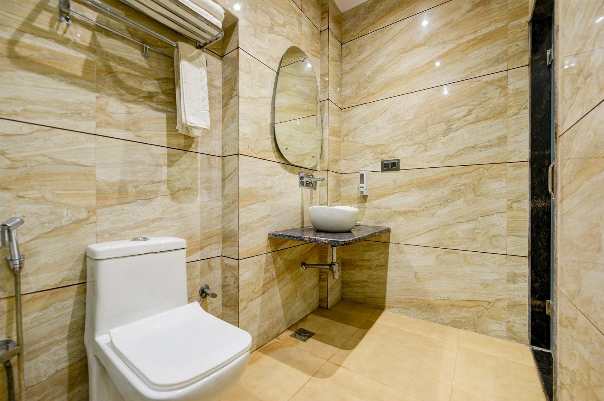 The Pearl Plaza Hotel In City Centre - Near New Delhi Railway Station Luaran gambar