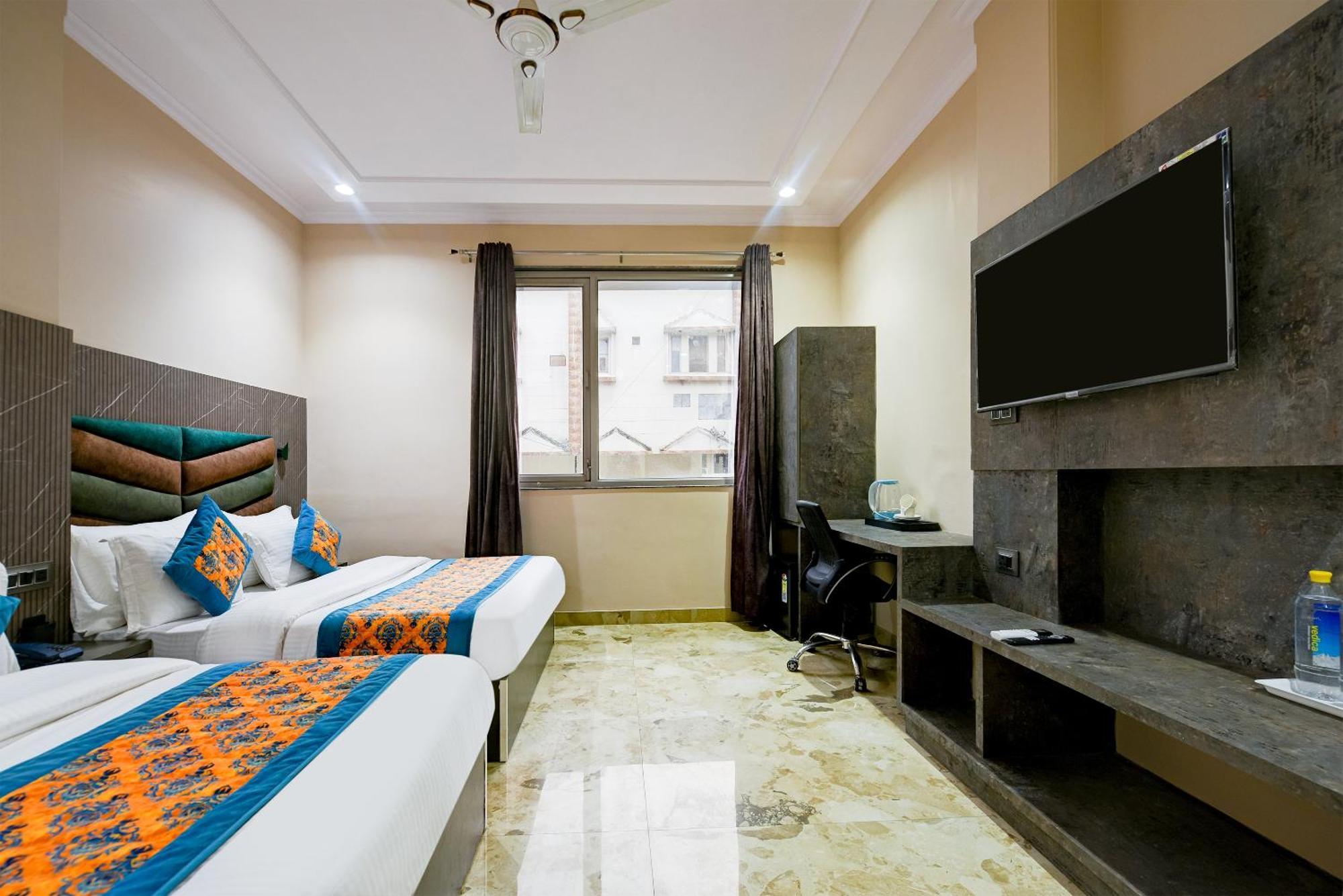 The Pearl Plaza Hotel In City Centre - Near New Delhi Railway Station Luaran gambar